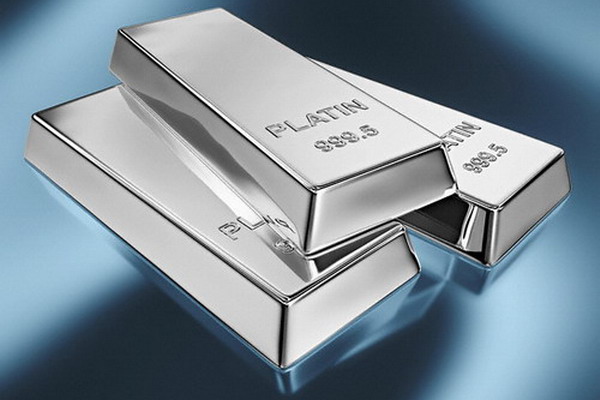 Инвестиционный банк HSBC опубликовал свой прогноз по металлам платиновой группы на новый 2018 г. Согласно прогнозу банка, в течение следующего года стоимость платины снова превысит палладий. 